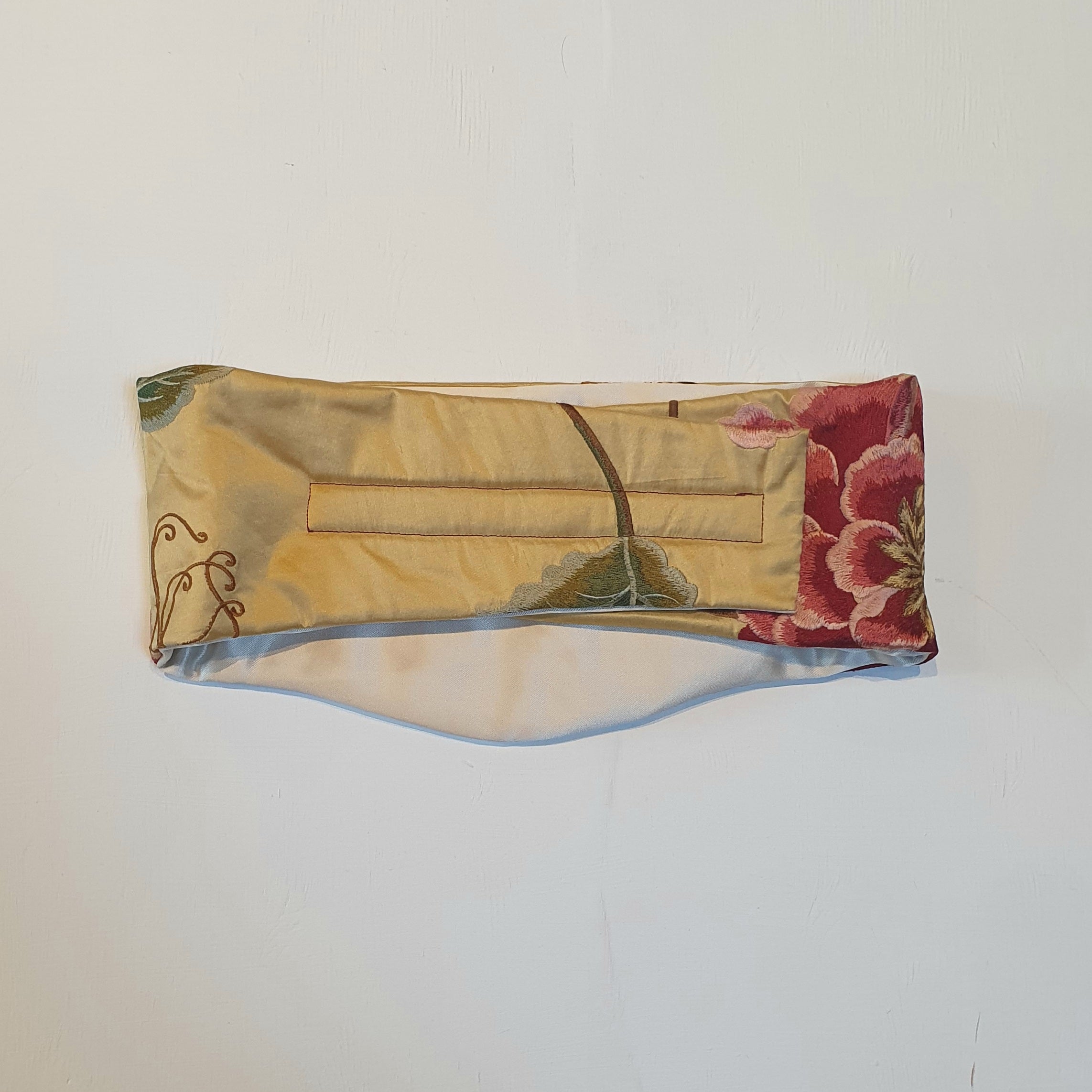 Embroidered Silk Sleep Mask - Gold