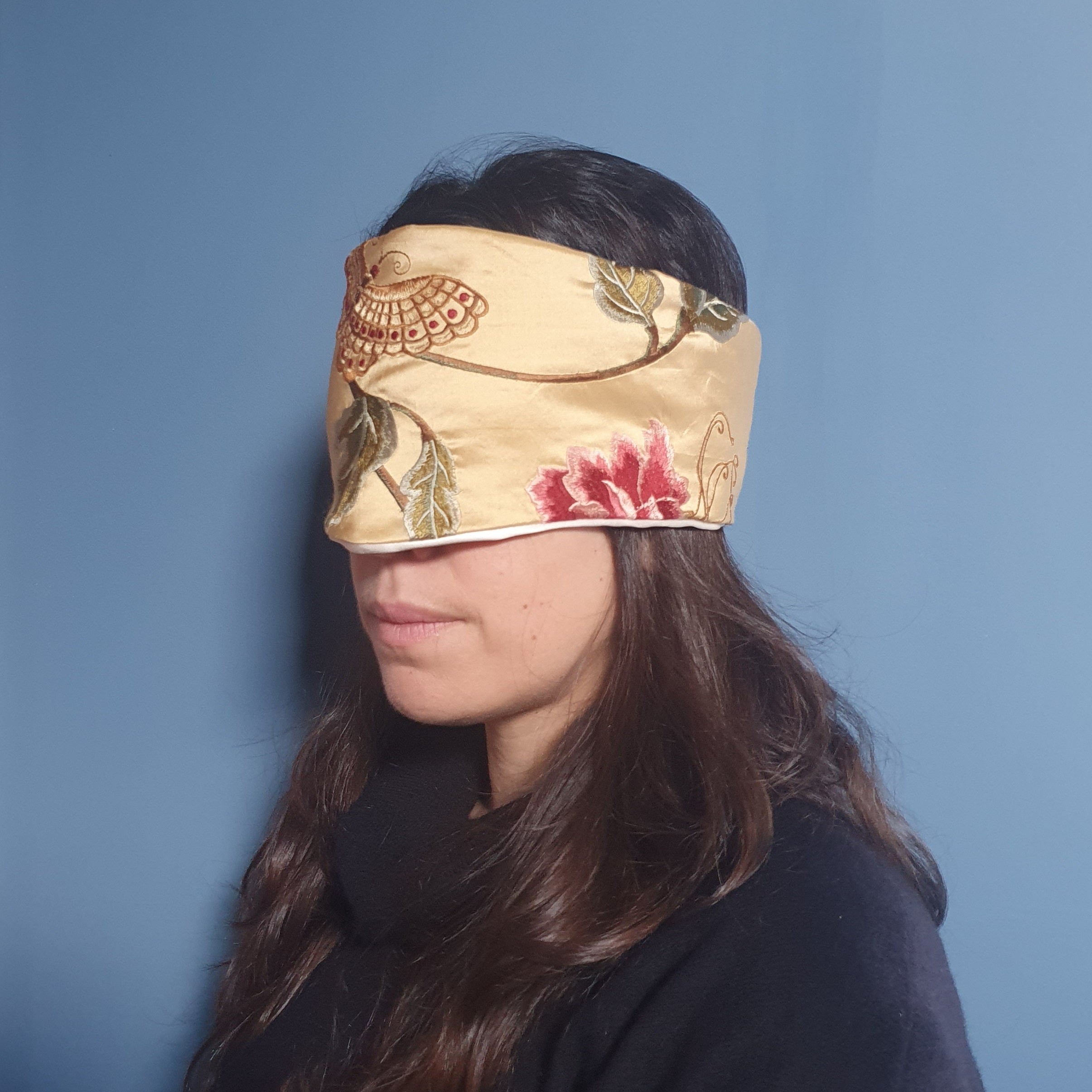 Embroidered Silk Sleep Mask - Gold