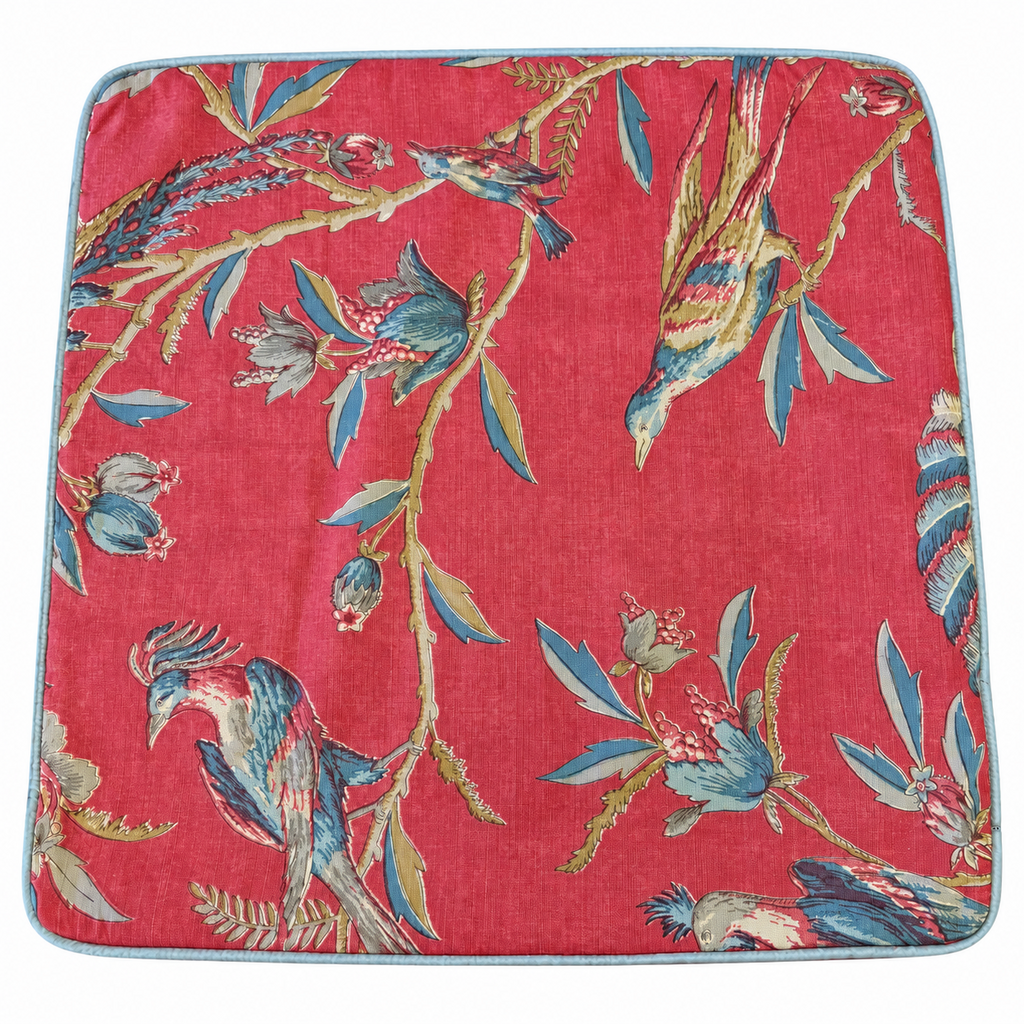 Colefax and Fowler, Olivia Cushion