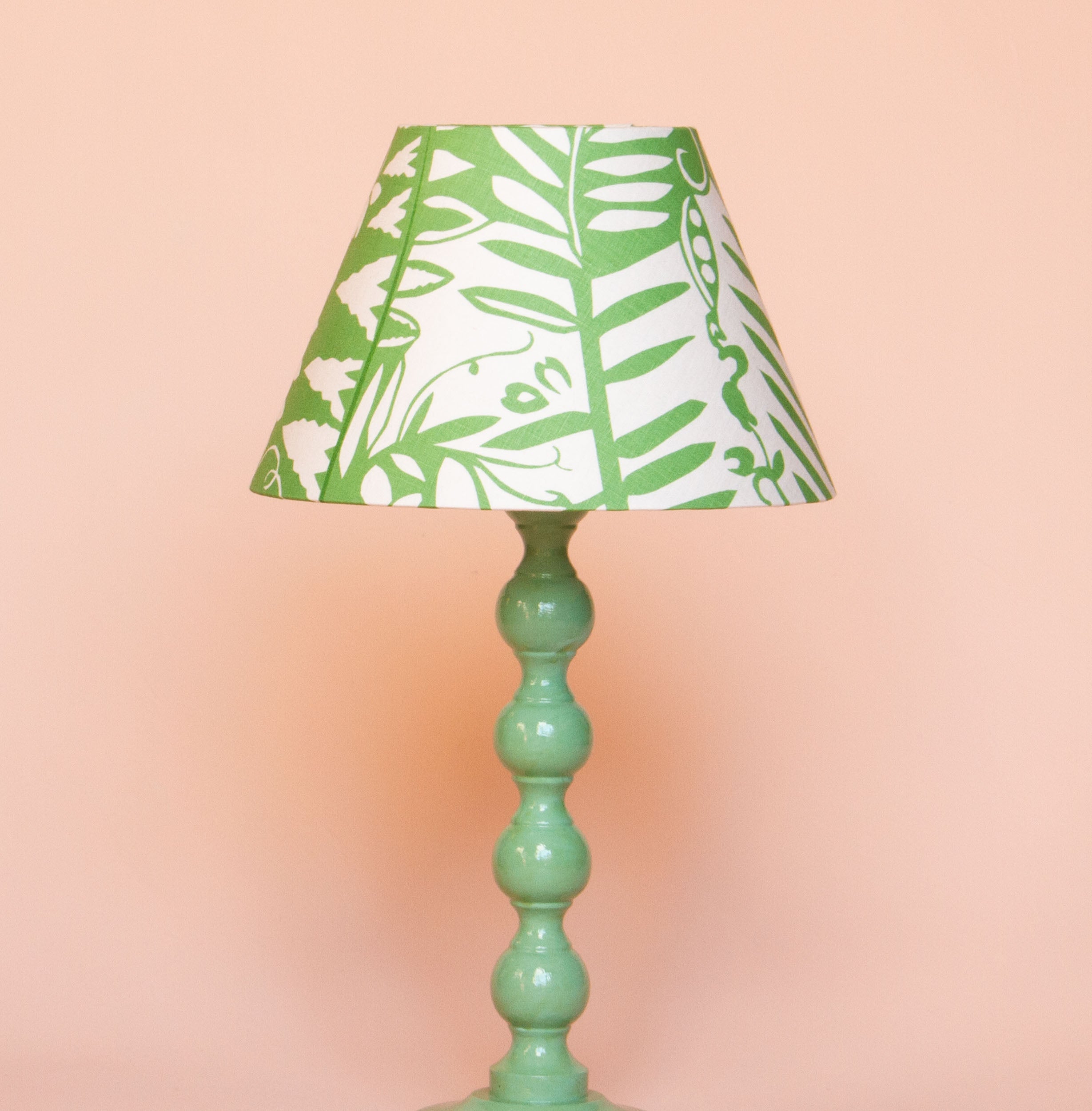 Jessie de Salis, Vetch Lampshade